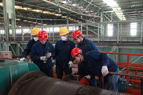 1555636673758786.jpg 起重机械、厂内运输车辆专业专项检查_副本.jpg