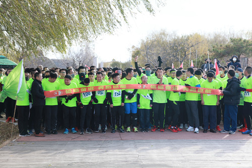 1576554102199258.jpg 越野 (1)_副本.jpg