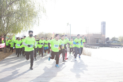 1576554114524415.jpg 越野 (2)_副本.jpg