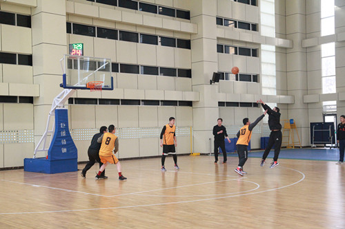 43人组合篮球赛_副本.jpg
